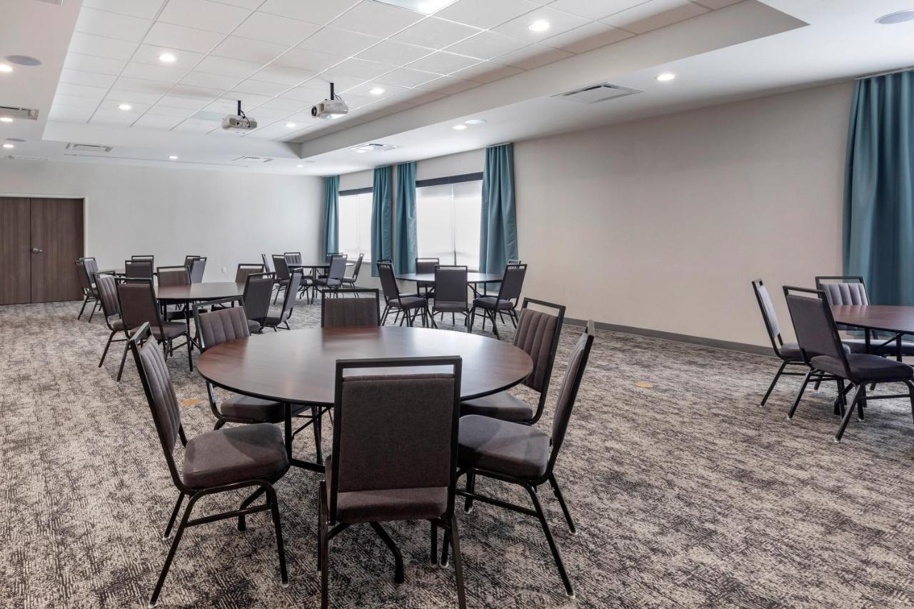 Staybridge Suites Grand Prairie Near Epic Central By Ihg Εξωτερικό φωτογραφία